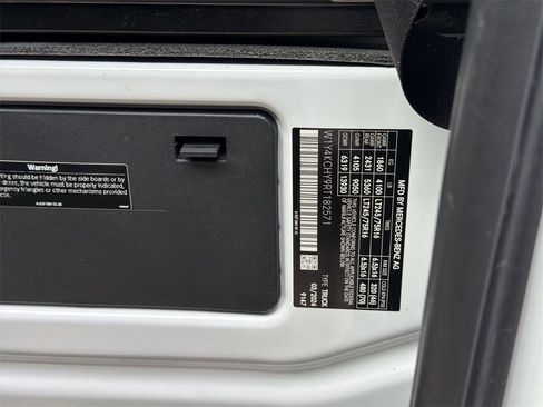 Used 2024 Mercedes-Benz Sprinter 2500 image 6