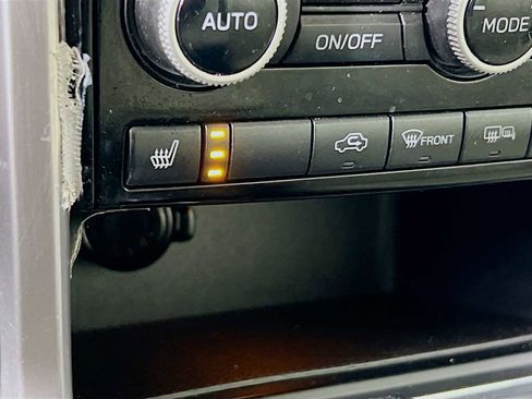 Used 2020 Subaru Ascent Limited w/ Technology Package image 21