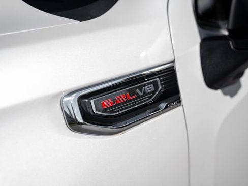 Used 2019 GMC Sierra 1500 Denali w/ Denali Ultimate Package AWD/4WD image 13