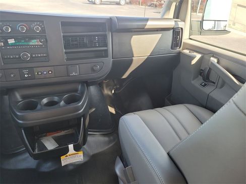 New 2025 Chevrolet Express 3500 Work Van w/ Power Convenience Package image 11