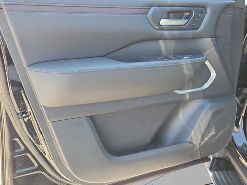 New 2026 Nissan Armada Platinum Reserve image 22