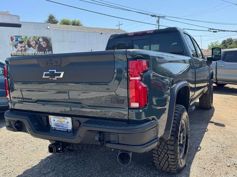New 2026 Chevrolet Silverado 2500 ZR2 w/ ZR2 Bison Edition AWD/4WD image 5