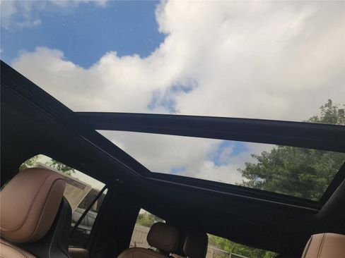 New 2026 Lincoln Navigator Black Label image 16