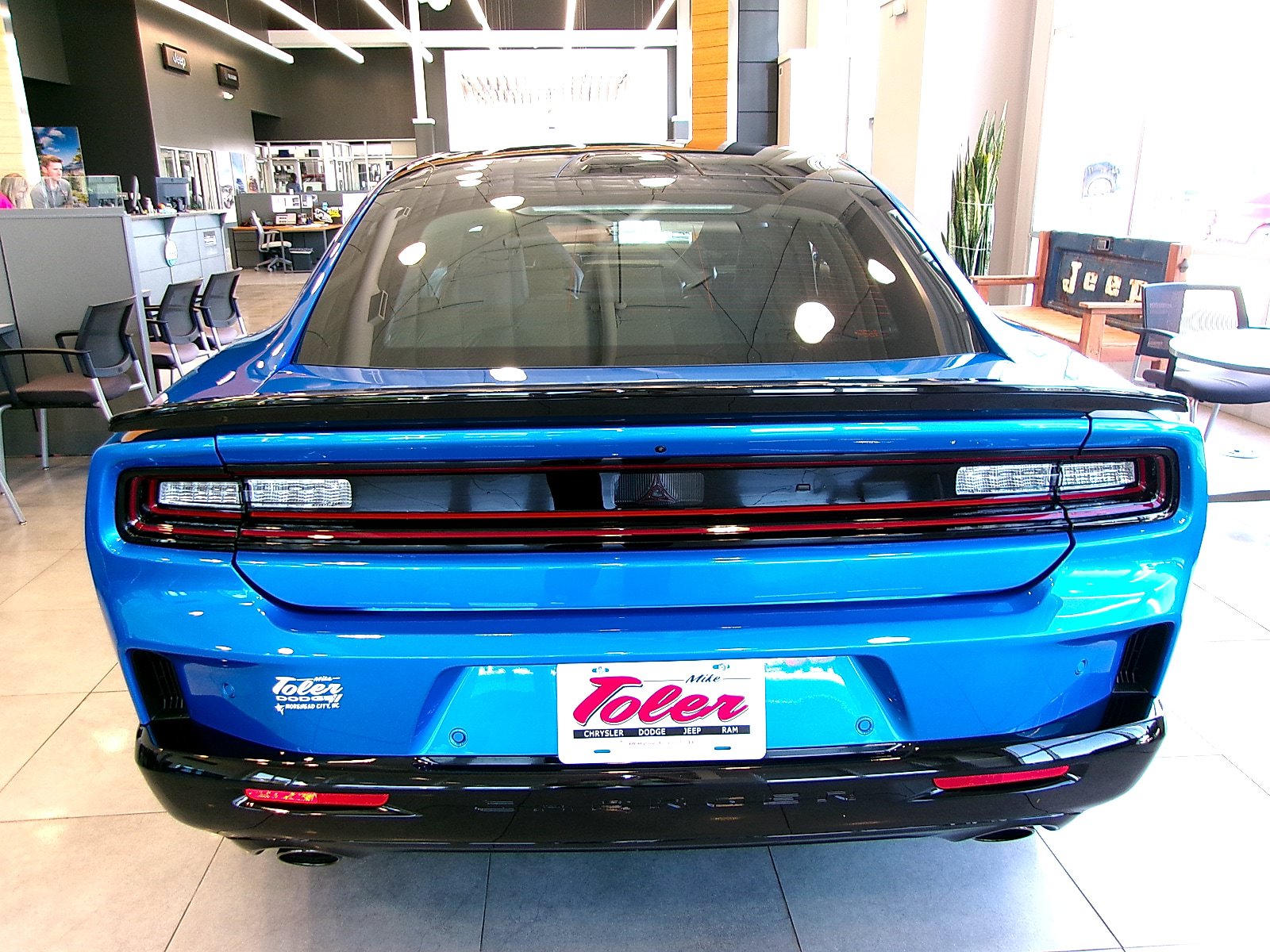 New 2026 Dodge Charger R/T AWD/4WD image 4