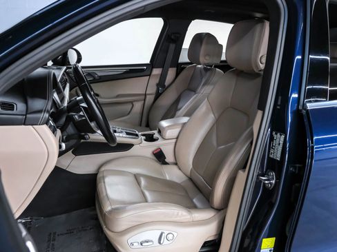 Used 2019 Porsche Macan S image 36