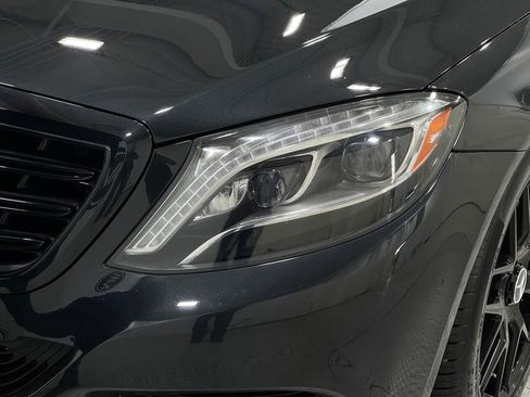 Used 2016 Mercedes-Benz S 550 4MATIC Sedan image 36