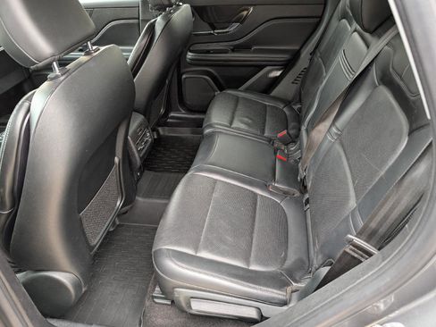 Used 2022 Lincoln Corsair Reserve w/ Equipment Group 201A image 13