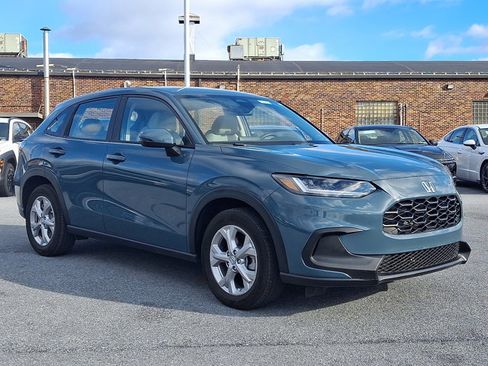 Used 2024 Honda HR-V LX image 3