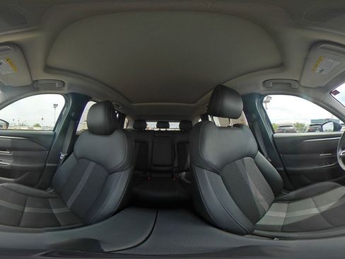 Used 2025 MAZDA CX-50 AWD 2.5 S w/ Premium Package image 43