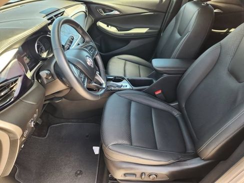 Used 2023 Buick Encore GX Essence w/ Experience Buick Package FWD image 13