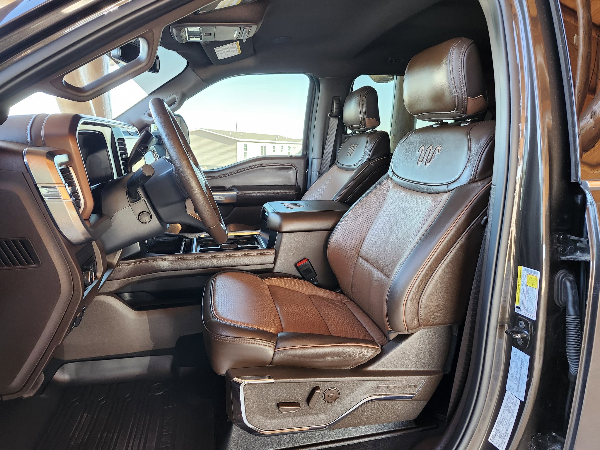 Used 2025 Ford F450 King Ranch w/ Chrome Package AWD/4WD image 22
