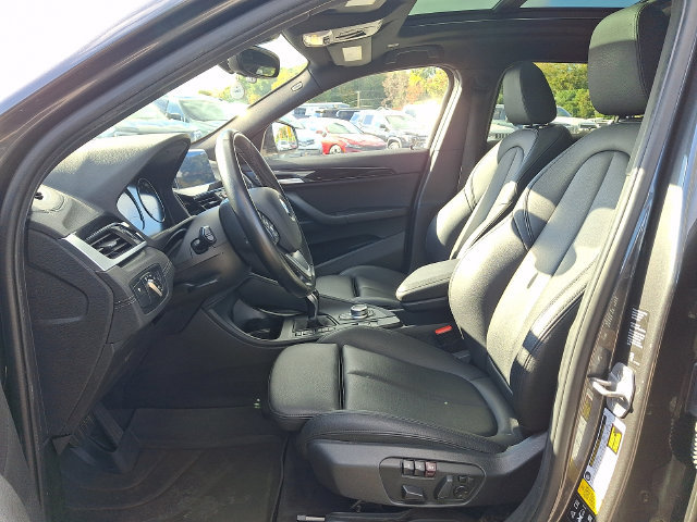 Used 2021 BMW X2 xDrive28i w/ Premium Package AWD/4WD image 2