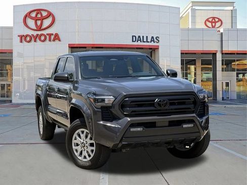 Used 2024 Toyota Tacoma SR5 RWD image 1