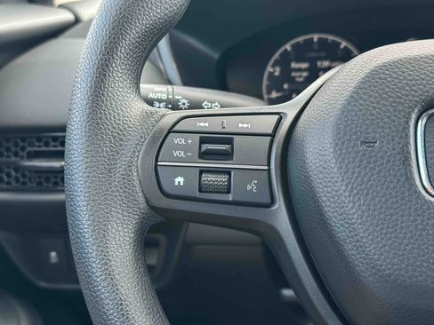 New 2026 Honda HR-V LX image 19