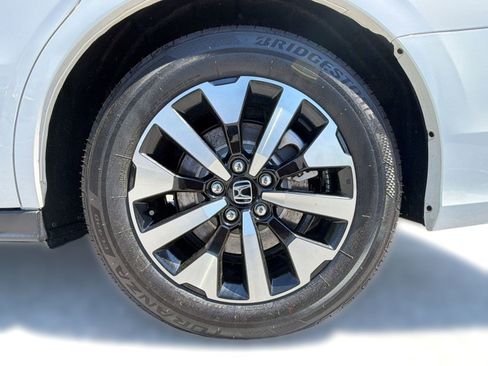 Used 2026 Honda Odyssey EX-L image 12