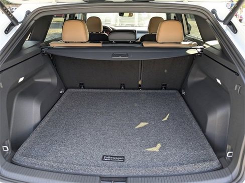 New 2026 Volkswagen Atlas Cross Sport SEL image 15