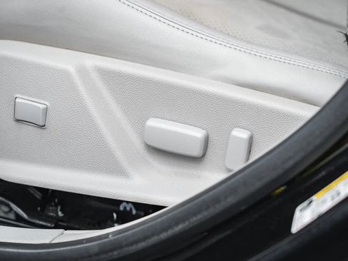 Used 2014 Cadillac CTS V image 40