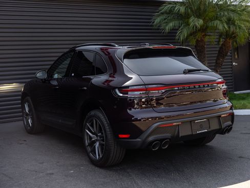 Certified 2026 Porsche Macan Turbo AWD/4WD image 3