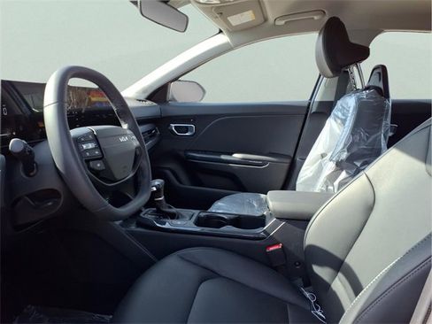 New 2026 Kia K4 EX image 16