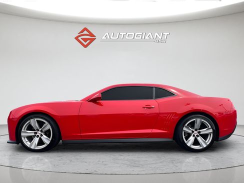 Used 2014 Chevrolet Camaro ZL1 RWD image 3