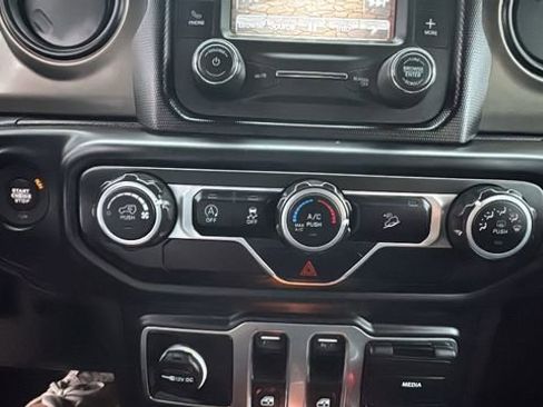 Used 2019 Jeep Wrangler Sport w/ Quick Order Package 24S image 19