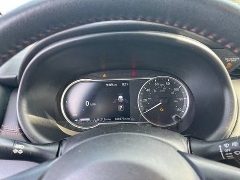 Used 2020 Nissan Kicks SR w/ SR Premium Package FWD image 19