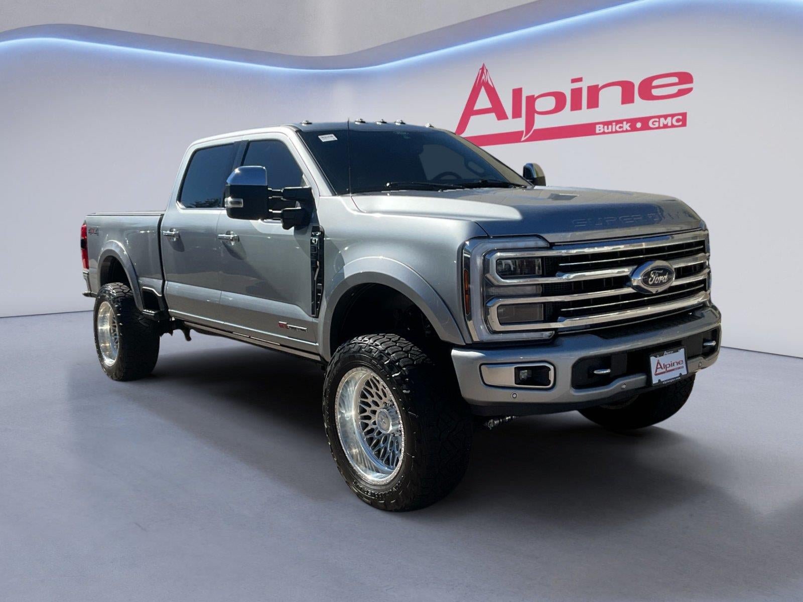 Used 2024 Ford F350 Limited AWD/4WD image 7