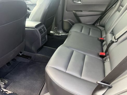 Used 2026 Nissan Rogue SL FWD image 14