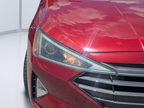 Used 2020 Hyundai Elantra SE w/ Cargo Package (C1) FWD image 9