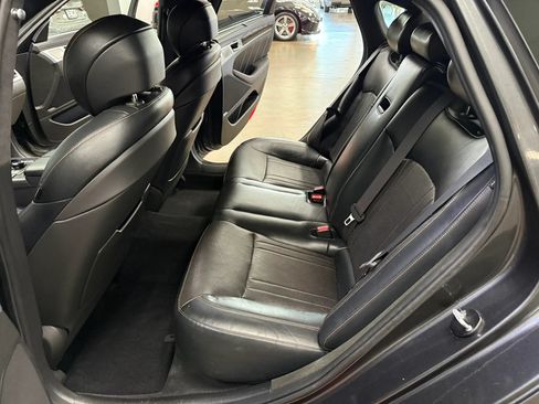 Used 2018 Genesis G80 3.3T Sport RWD image 16