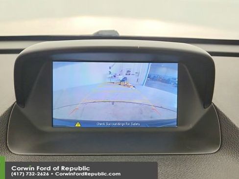 Used 2016 Buick Encore Convenience FWD image 16