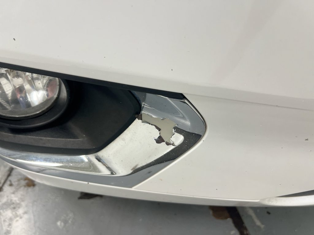 Used 2018 Chevrolet Traverse High Country AWD/4WD image 33