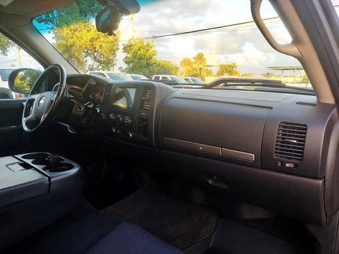 Used 2012 Chevrolet Silverado 2500 LT w/ Snow Plow Prep Package image 20