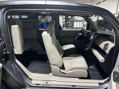 Used 2011 Honda Element EX image 15