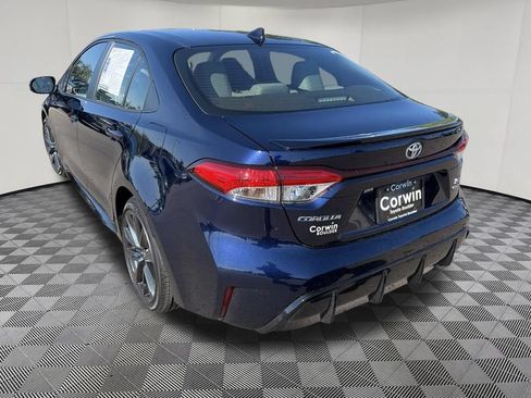Used 2026 Toyota Corolla SE FWD image 7
