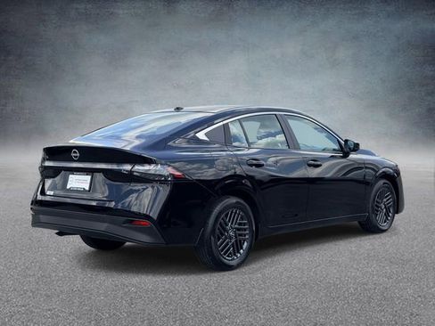 New 2026 Nissan Sentra SV w/ SV Convenience Package FWD image 2