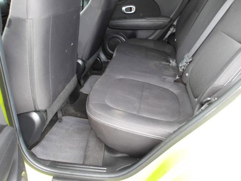 Used 2015 Kia Soul FWD image 21