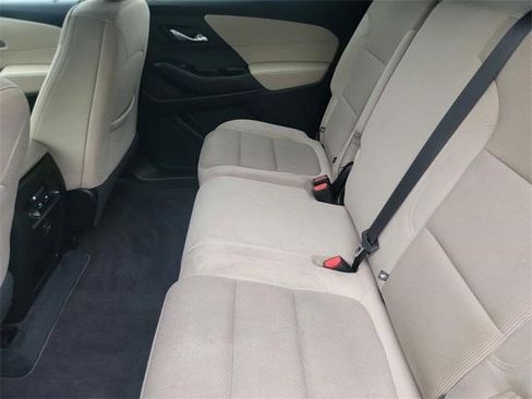 Certified 2023 Chevrolet Traverse LS image 10