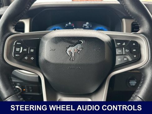 Used 2025 Ford Bronco Outer Banks AWD/4WD image 30