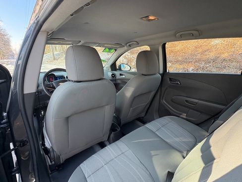 Used 2012 Chevrolet Sonic LT image 19