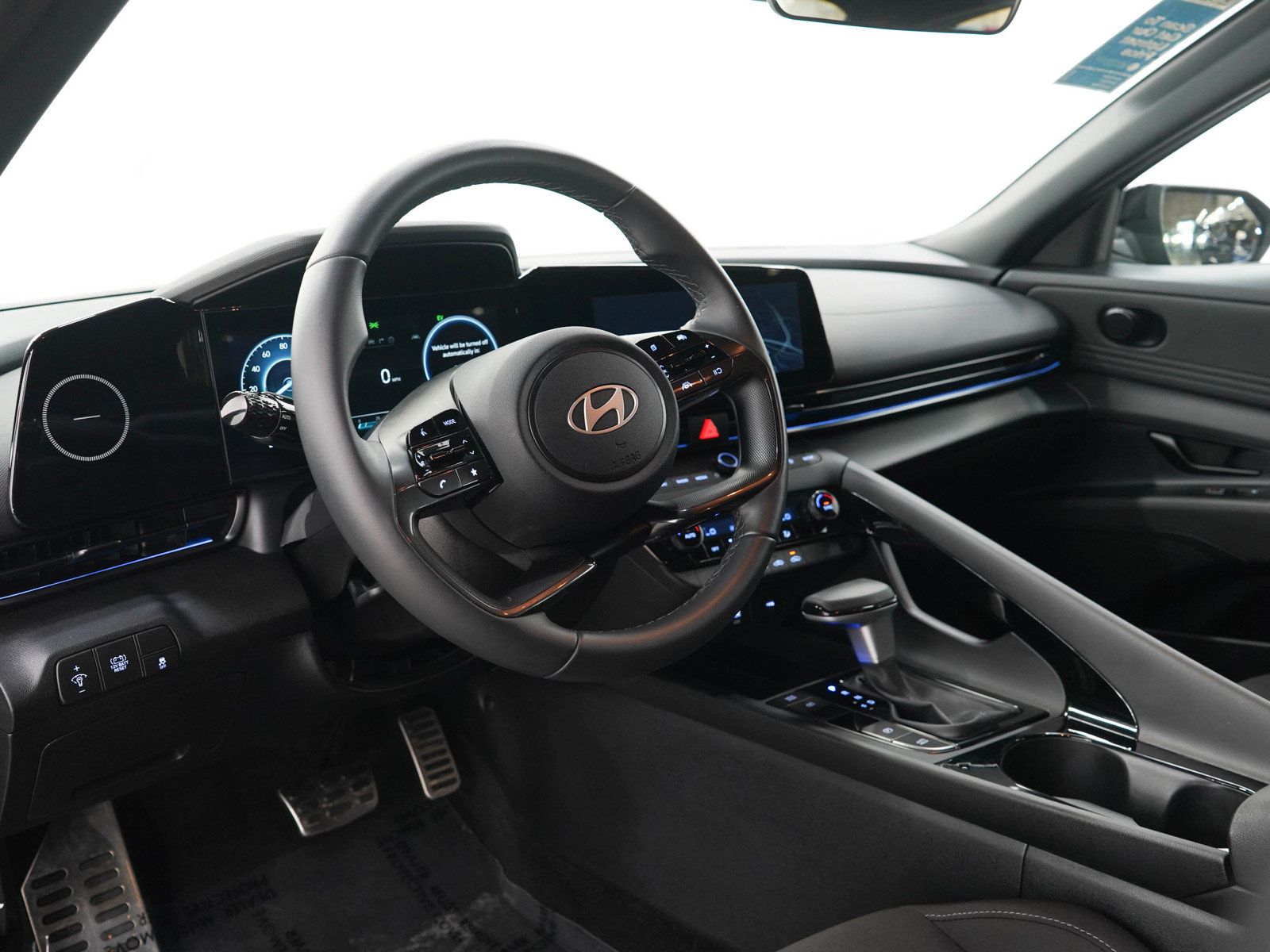 Certified 2026 Hyundai Elantra SEL FWD image 20