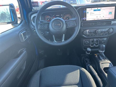 New 2026 Jeep Gladiator Sport AWD/4WD image 14