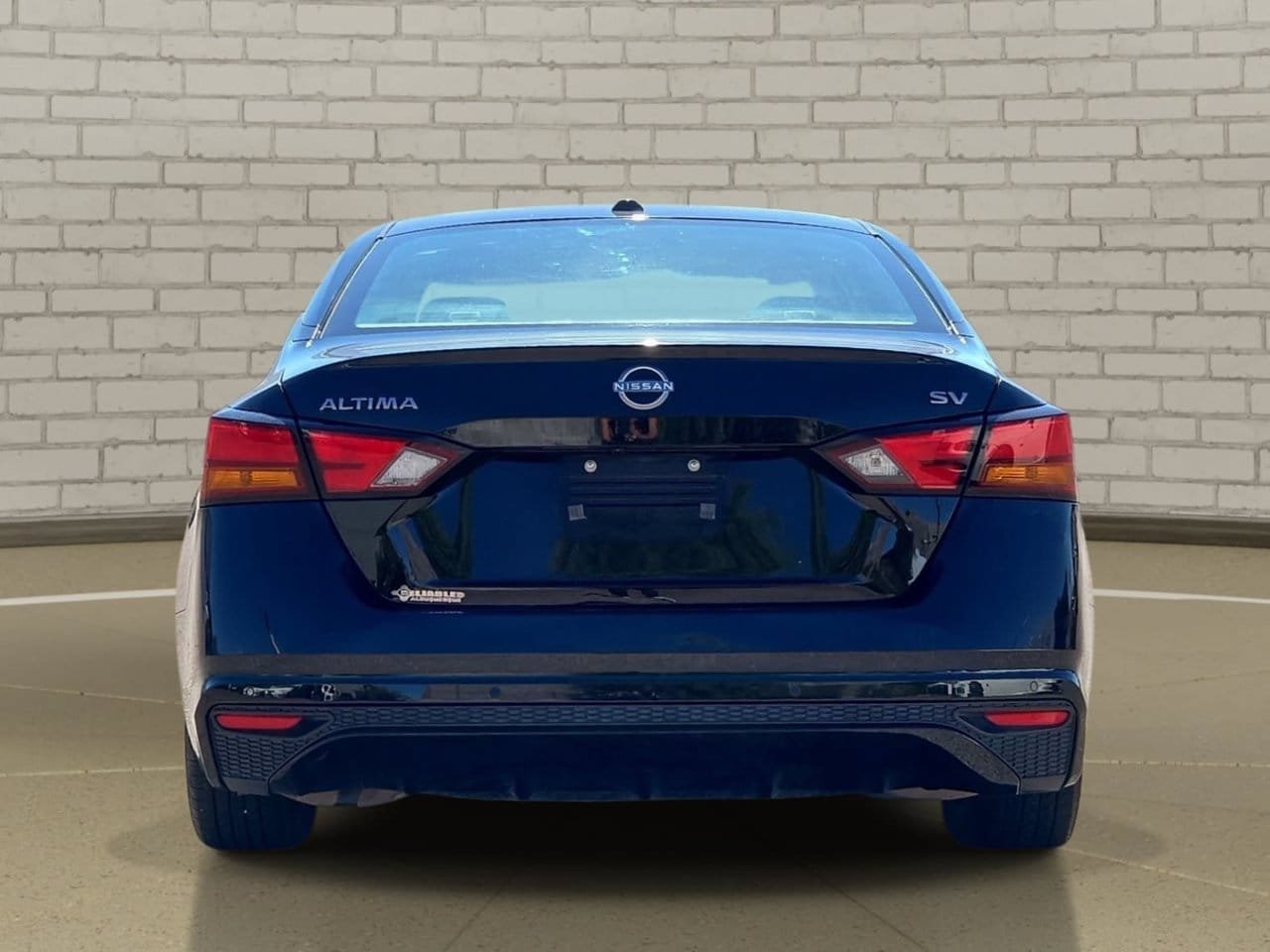 Used 2024 Nissan Altima 2.5 SV FWD image 6