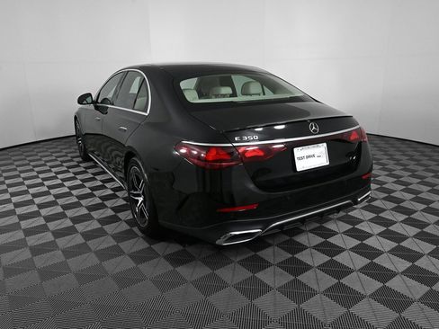 Used 2025 Mercedes-Benz E 350 Sedan image 4