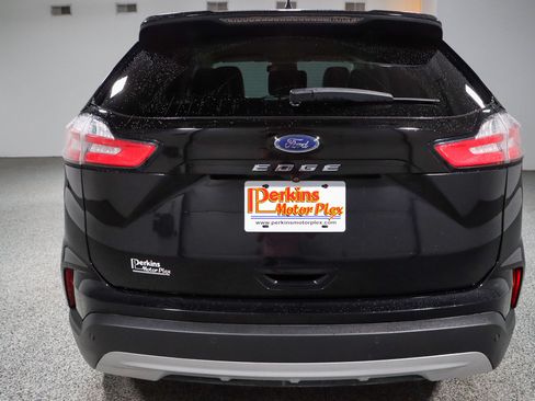 Used 2023 Ford Edge SEL AWD/4WD image 8