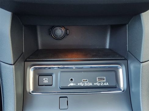 New 2025 Subaru Ascent Bronze Edition image 14