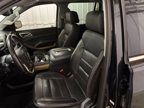 Used 2020 GMC Yukon Denali w/ Open Road Package AWD/4WD image 41