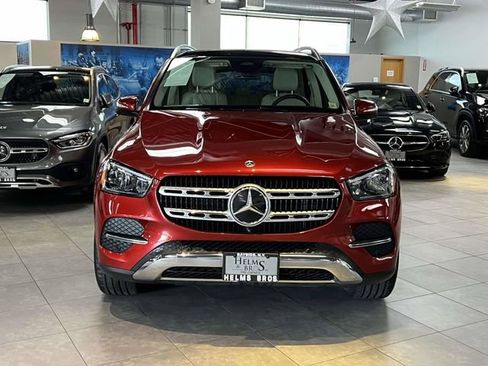 Used 2024 Mercedes-Benz GLE 350 4MATIC image 2