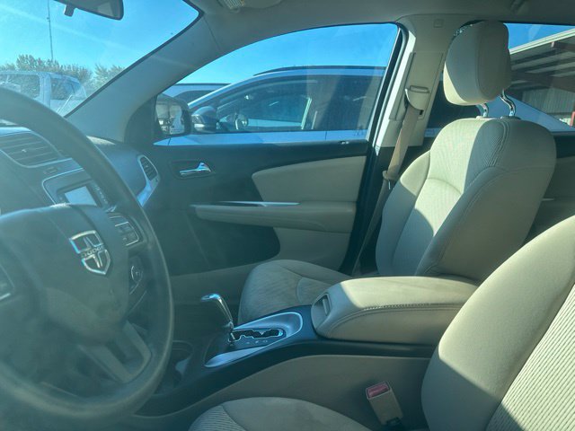 Used 2013 Dodge Journey SXT w/ Flexible Seating Group FWD image 4