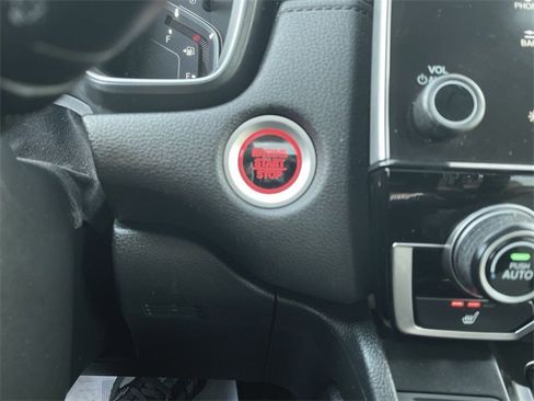 Used 2019 Honda CR-V EX image 16
